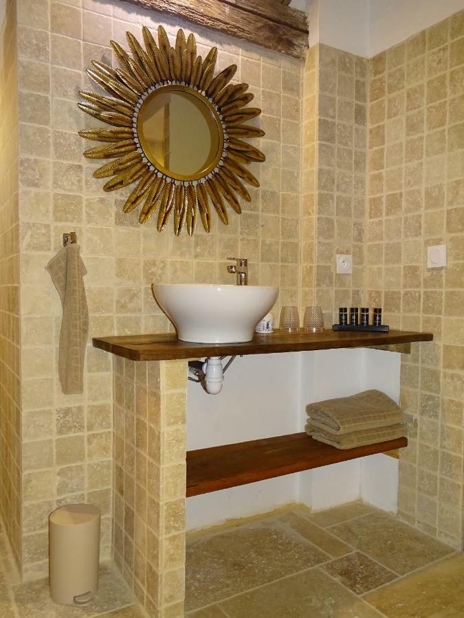 Bergerie Le Vieux Manoir Daire Valeilles Dış mekan fotoğraf