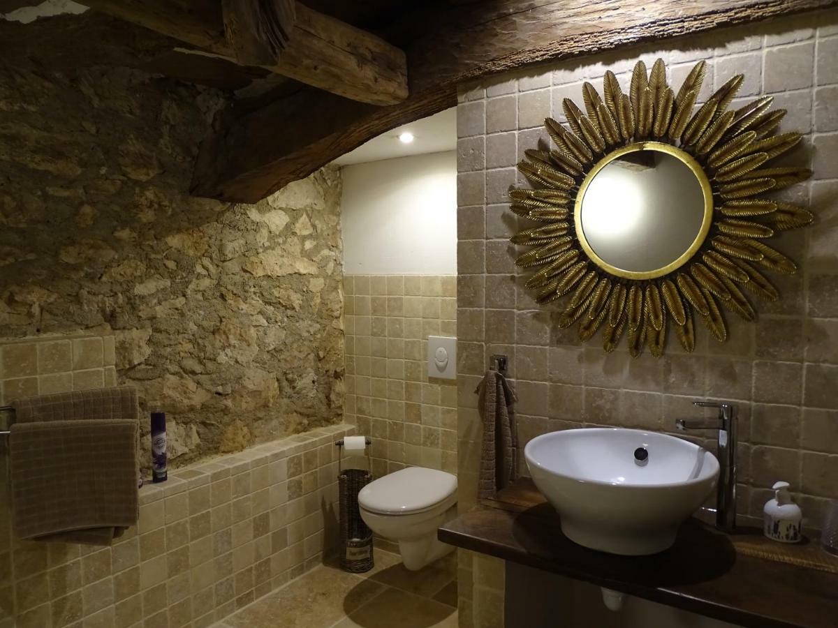 Bergerie Le Vieux Manoir Daire Valeilles Dış mekan fotoğraf